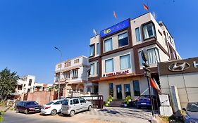 Fabhotel Prime Indra Palace